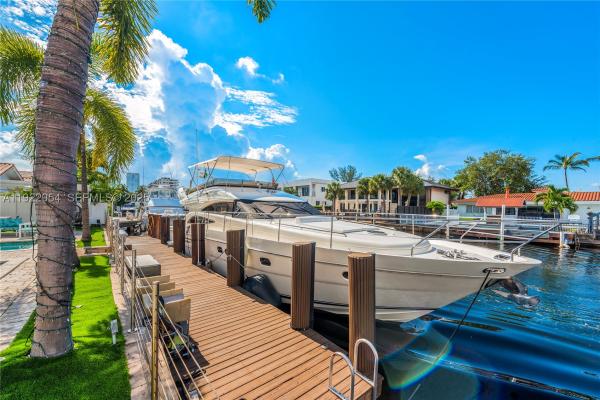 Eastern Shores, 3344 NE 167th St, North Miami Beach, Florida 33160, image 1