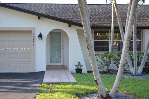 13491 SW 99th Ter, Miami, Florida 33186, image 1