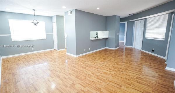 Windmill Lakes, 465 SW 86th Ave #208, Pembroke Pines, Florida 33025, image 1