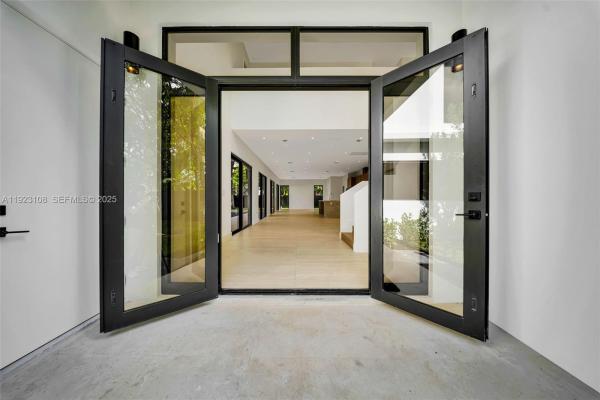 Shenandoah, 1513 SW 11th Ter, Miami, Florida 33135, image 2