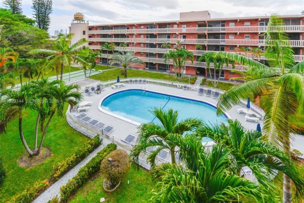 Eldorado Plaza West, 200 NE 12th Ave #6D, Hallandale Beach, Florida 33009, image 1
