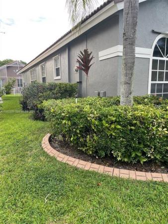 Lennox Isles, 1018 NW 116th Ave, Coral Springs, Florida 33071, image 2