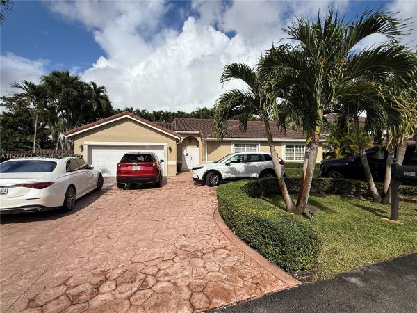 15621 SW 45th Ter, Miami, Florida 33185, image 1