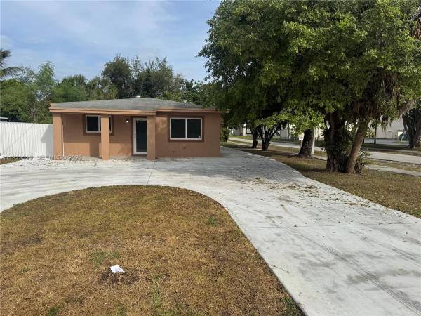 801 NW 109th St #1, Miami, Florida 33168, image 1