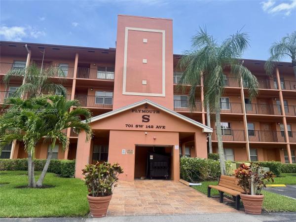 Plymouth At Century Village, 701 SW 142nd Ave #414S, Pembroke Pines, Florida 33027, image 3