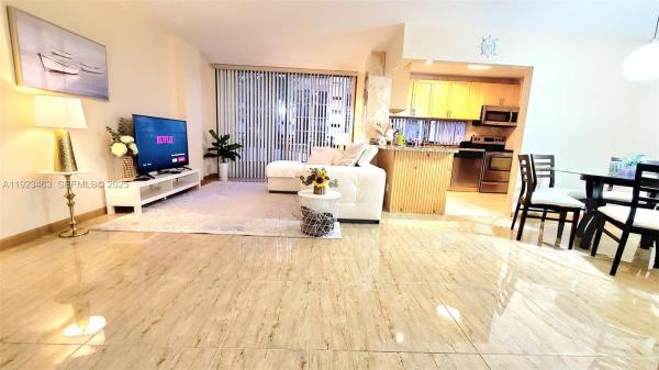 Plaza Of The Americas, 17011 N Bay Rd #107, Sunny Isles Beach, Florida 33160, image 1