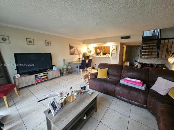 Lafayette, 8401 W Sample Rd #10, Coral Springs, Florida 33065, image 1