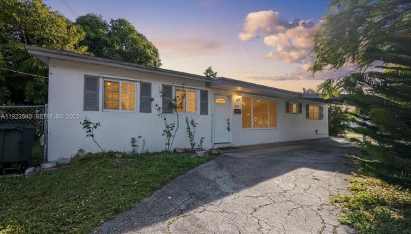 Boulevard Heights, 601 SW 64th Pkwy, Pembroke Pines, Florida 33023, image 1