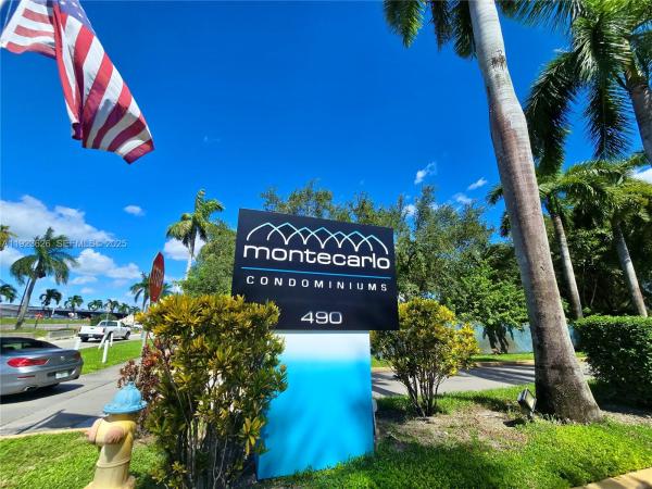 498 NW 165th Street Rd #D-405, Unincorporated Dade County, Florida 33169, image 1