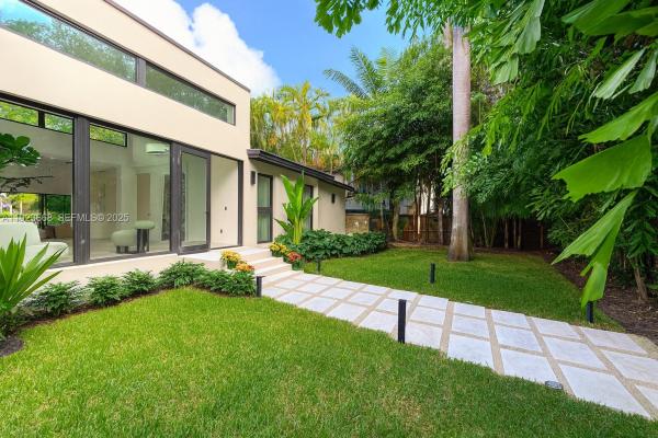 New Belle Meade, 7425 Belle Meade Blvd, Miami, Florida 33138, image 3