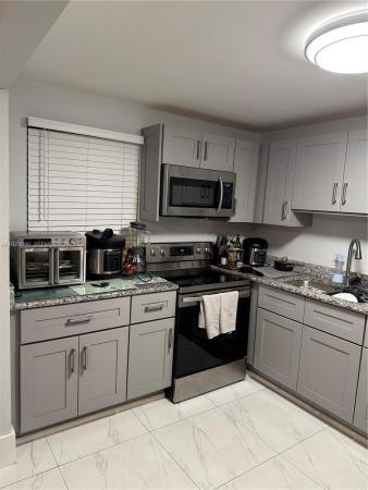 Fernwoods, 506 NW 87th Ave #406, Fountainebleau, Florida 33172, image 3