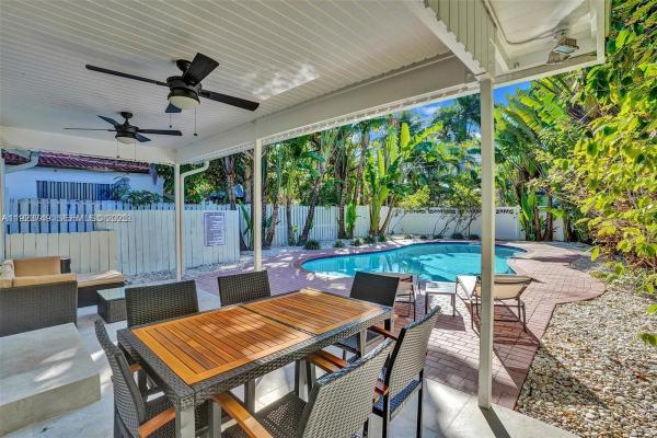 Hollywood Lakes, 1640 Jefferson St, Hollywood, Florida 33020, image 1