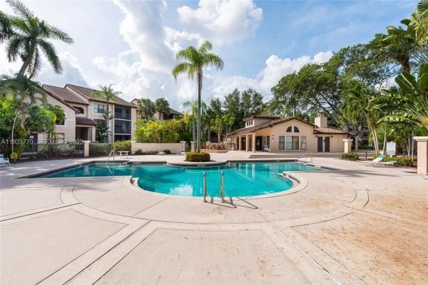 Palm-Aire Gardens, 4201 W Mcnab Rd #15, Pompano Beach, Florida 33069, image 2