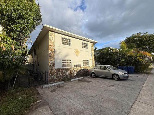 Lawrence Estates East, 219 NW 10th Ave 1 #, Miami, Florida 33128, image 1