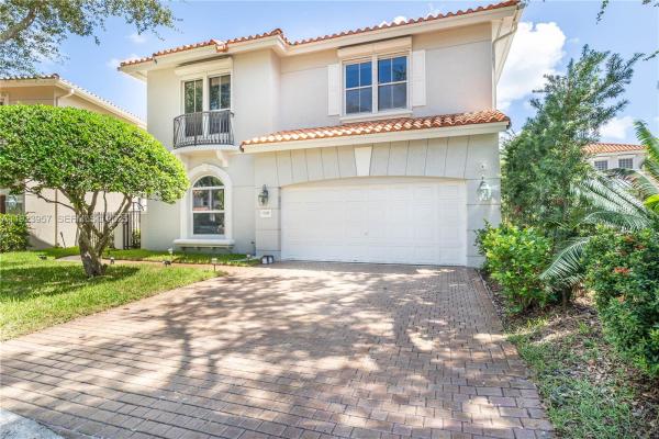 Edgewater, 1547 Mariner Way, Hollywood, Florida 33019, image 1