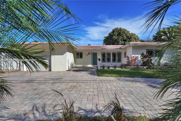 Flora Gardens, 948 NE 26th Ave, Pompano Beach, Florida 33062, image 1