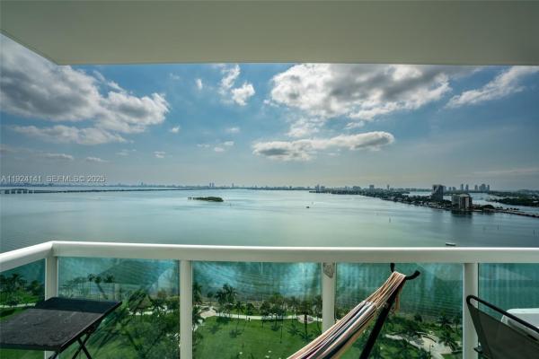 Miami, Florida 33132, image 1