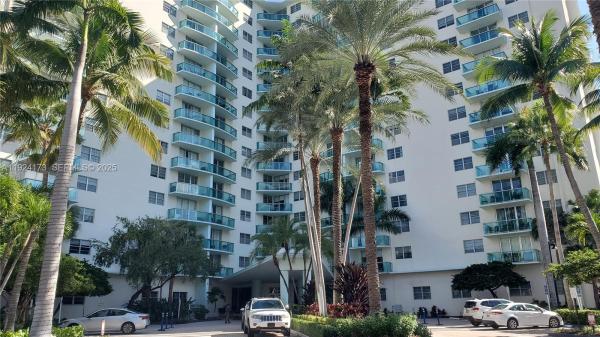 The Tides On Hollywood Beach, Hollywood, Florida 33019, image 2