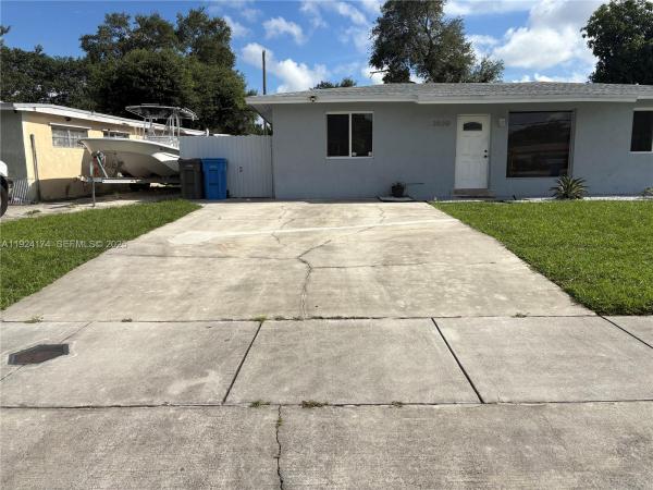 Lake Forest, 3500 SW 36th St, West Park, Florida 33023, image 1