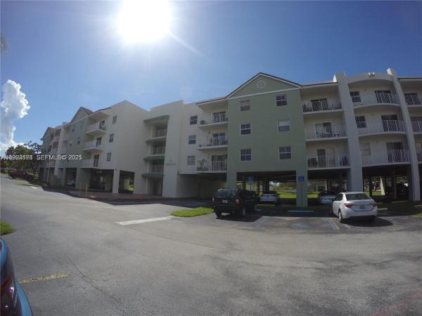 Saga Bay Gardens, 8200 SW 210th St #320, Cutler Bay, Florida 33189, image 1