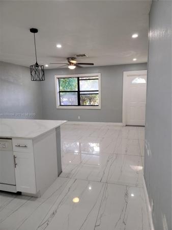 Springbank Park, 1710 SW 70th Way #1710, North Lauderdale, Florida 33068, image 1