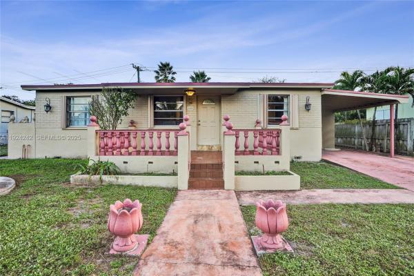 Linwood Gardens, 6404 Evans St, Hollywood, Florida 33024, image 1