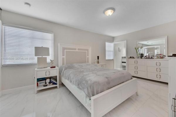 Rich Heights, 9980 SW 37th Ter, University Park, Florida 33165, image 2