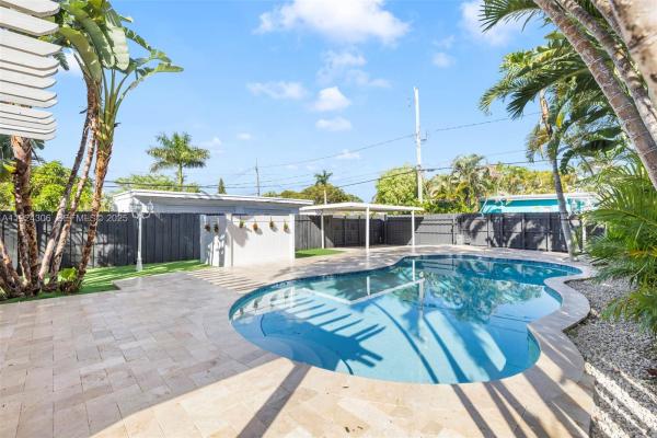 Hollywood South Side, 1627 Moffett St, Hollywood, Florida 33020, image 1