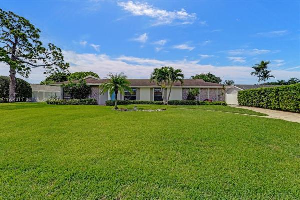 Garden Isles, 4104 Larch Ave, Palm Beach Gardens, Florida 33418, image 1