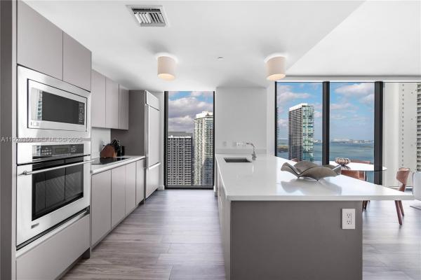 Icon Bay, 460 NE 28th St #3601, Miami, Florida 33137, image 2