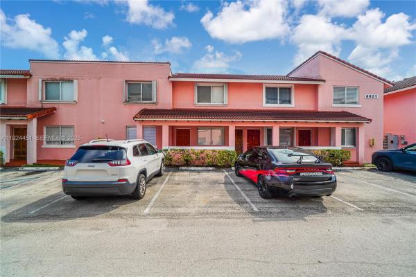 Doral Court, 8021 Lake Dr #102, Doral, Florida 33166, image 1