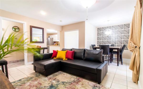 Lawrence Estates Land, 985 SW 10th St #3, Miami, Florida 33130, image 1