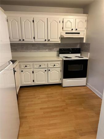 Unincorporated Dade County, Florida 33143, image 1