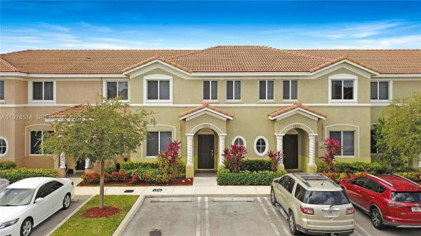 Towns At Seascape, 1052 SE 23rd Ave, Homestead, Florida 33035, image 2