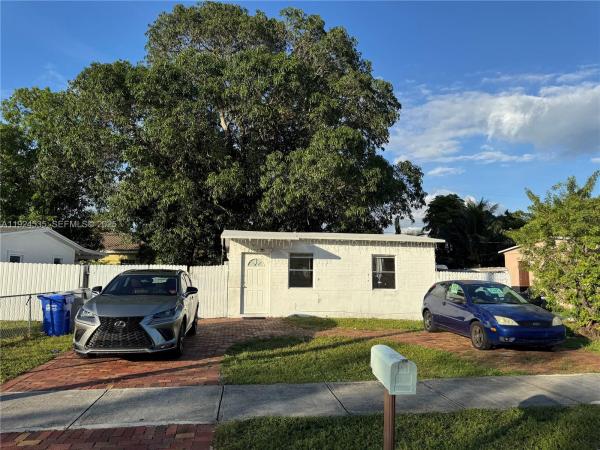 Collier City, 2507 NW 4th Ct, Pompano Beach, Florida 33069, image 1