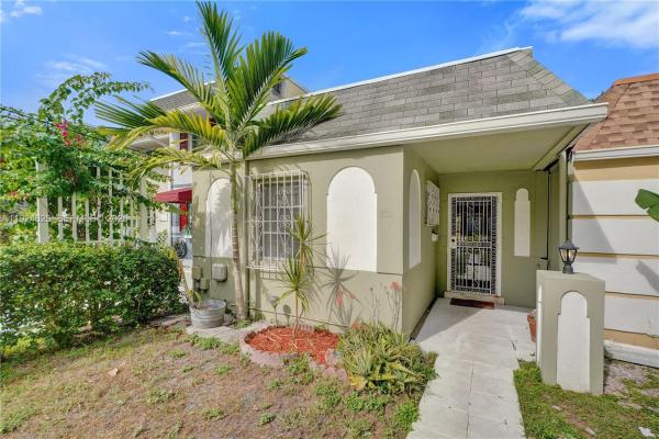 Executive Manors, North Miami, Florida 33181, image 3