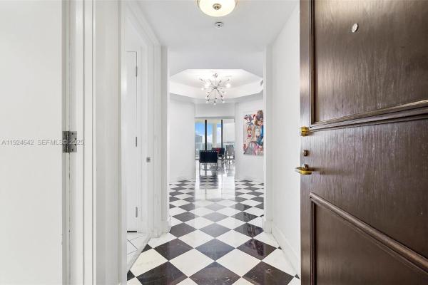 Marina Tower, 19500 Turnberry Way #20D, Aventura, Florida 33180, image 3