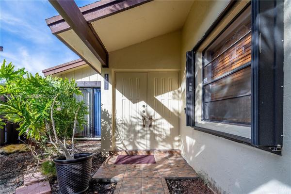 Patio Homes In The Crossings, 13585 SW 114th Ter, The Crossings, Florida 33186, image 3