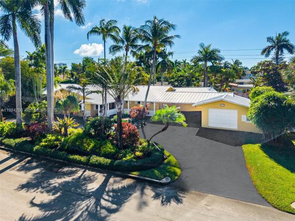 Hollywood Lakes, 1030 Adams St, Hollywood, Florida 33019, image 1