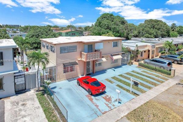 Sun Tan Village, 911 E 9th Pl, Hialeah, Florida 33010, image 2