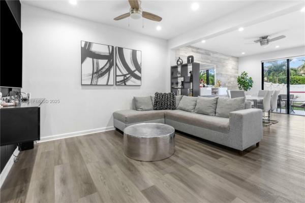 Aragon, 3337 W 91st Ter, Hialeah, Florida 33018, image 1