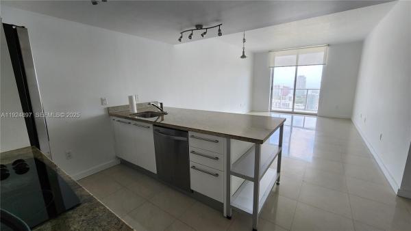 Latitude On The River, 185 SW 7th St #3814, Miami, Florida 33130, image 2