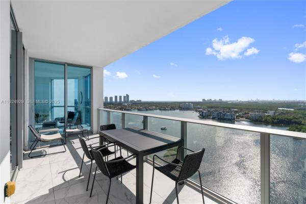 The Reserve At Marina Palms, 17111 Biscayne Blvd #2002, North Miami Beach, Florida 33160, image 3