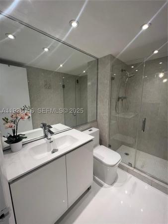 Oceanside Plaza, 5555 Collins Ave #7T, Miami Beach, Florida 33140, image 3