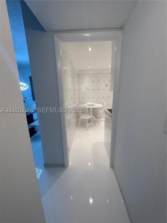 Oceanside Plaza, 5555 Collins Ave #7T, Miami Beach, Florida 33140, image 2