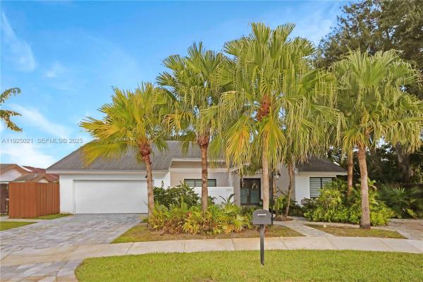 Kendale Country Club Estates, 10255 SW 96th Ter, Kendall, Florida 33176, image 1
