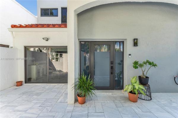 Mariner Village Townhouses, 20903 Leeward Ct #314-1, Aventura, Florida 33180, image 3