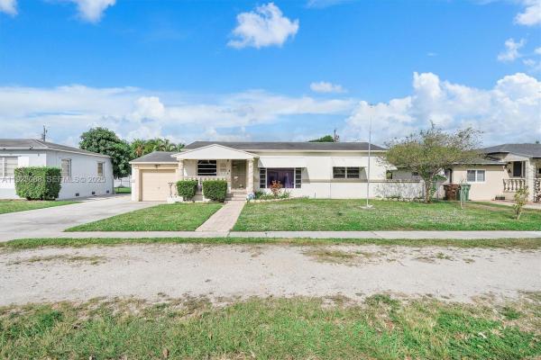 Palm Springs, 355 W 54th St, Hialeah, Florida 33012, image 2