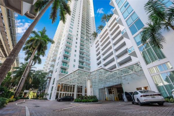 Brickell On The River North Tower, 31 SE 5th St #409, Miami, Florida 33131, image 1