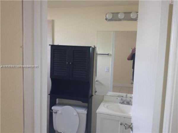 Ocean Drive Estates, 241 SE 9th Ave #106, Pompano Beach, Florida 33060, image 1